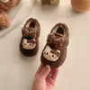 Zapatos de Algodón para Niños 2026 Otoño/Invierno Nuevos para Bebé Calientes Gato de Dibujos Animados Birkenstock Lindos Zapatos Peludos Zapatos Grandes de Algodón para Niñas