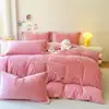 Conjunto de cuatro piezas de terciopelo para bebé, grueso, cálido, agradable a la piel, bordado de lujo de alta gama, conjunto de tres piezas de color sólido por ambos lados para dormitorios de estudiantes
