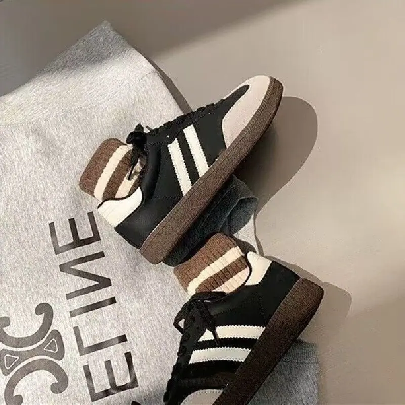 SKU03_颜色_黑卡
