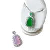 Colgante de Calcedonia Verde Claro Tipo Hielo Incrustada Plateada al Por Mayor Estilo de Moda, Cadena para Suéter de Ágata Color Jade de Lujo Ligero