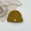 Gorro de Lana para Bebé Estilo Otoño e Invierno Oso con Bordado de Letras Pequeñas Gorro de Punto 0-3 Años Gorro de Punto para Bebé Invierno