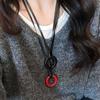 Corea del Sur Ins Amor Collar con Colgante de Círculo Hueco Personalidad Única para Mujer Cadena Larga de Lana Accesorios Nicho Otoño e Invierno