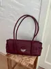 Bolso de axila de alta gama transfronterizo para mujer, nuevo modelo de moda versátil retro para el otoño de 2026, bolso de mano de lujo ligero