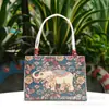 Bolso para Mujer Xishuangbanna Características Étnicas Pavo Real Grande como Flor de Peonía Jacquard Bordado de Doble Cara Hilo de Oro Bolso de Mano para Salir