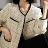 Chaqueta bicolor estilo Chanel, abrigo corto de tweed blanco de alta gama para primavera y otoño para mujer, nueva moda de otoño para mujer