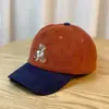 Gorra Infantil 2024 Nuevo Color Combinado Oso Marrón Primavera y Otoño Pana Mostrando la Cara Pequeña Ins Moda Marca Gorra de Béisbol para Hombres