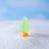 Paisagem em miniatura de comércio exterior transfronteiriço decorações de árvore de Natal em miniatura acessórios de cena de neve artesanato em resina pequenos ornamentos luminosos