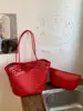 Bolsa cesta com design vazado de nicho transfronteiriço, nova bolsa balde da moda para o início do outono de 2026, bolsa versátil casual para o dia a dia