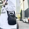 Bolsa de Garrafa d'Água com Alça Halter Personalizada para Meninos, Tendência Streetwear e Cool, Bolsa de Armazenamento de Grande Capacidade para Uso Externo e Deslocamento, Bolsa Transversal