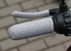Capas de Guidão de Seda Gelada para Veículos Elétricos, Luvas Antiderrapantes para Guidão de Carro a Bateria, Capas de Guidão Absorventes de Suor, Capas de Guidão para Motocicleta para Todas as Estações