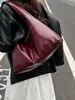 Bolso tote de comercio exterior nuevo, bolso de hombro con textura de moda PU, bolso cruzado versátil de gran capacidad retro europeo y americano para el día a día, bolso de mujer transfronterizo