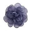 En stock flor de placa seca de organza de 6 cm flor de borde quemado hecha a mano coreana para ropa con broche de satén accesorios de bricolaje
