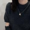 Collar con colgante de oso de circonita con microincrustaciones de cadena de acero de titanio, diseño de nicho, estilo moderno, combina con todo, tipo cadena de suéter.