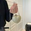Bolsa Pequena Versátil de Coração Nicho Incrustada de Diamantes para Mulheres 2025 Verão Novo Estilo Jantar de Celebridade Bolsa de Ombro Bolsa Transversal Fashion