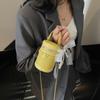 Bolso de Cubo Mini Portátil de Moda de Alta Gama Transfronterizo para Mujer 2025 Nuevo Diseño Nicho Versátil Bolso Bandolera de Hombro