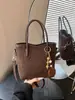 Bolso de hombro de moda transfronterizo para mujer, elegante diseño de bloques de color, bolso tote simple y versátil para el trabajo, retro y casual