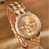 Venta caliente de comercio exterior Ginebra Ginebra Ginebra Reloj de cuarzo casual de negocios con banda de acero de tres ojos con diamantes para hombre.