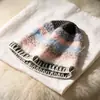 Pelúcia de pelo de coelho, listrado color-block, chapéu de pescador de tricô feito à mão para mulheres, outono e inverno, quente, novo, afina o rosto, chapéu bucket moderno