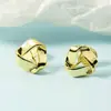 Clip de oreja triangular con forma de espiral para mosquitos, estilo Hong Kong para mujeres sin perforaciones, aretes retorcidos minimalistas retro estilo Chanel con elegancia japonesa
