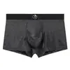 Atacado de Cuecas Masculinas Huajielong Cor Sólida Texturizada Seda de Gelo, Boxer Respirável de Cintura Média Tamanho Grande Masculino, Disponível para Dropshipping