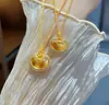 Livro Vermelho Pequeno colar com pingente de lingote pequeno cravejado de diamantes Ruyi lock banhado a ouro ouro de areia método antigo ponto Xiangyun lingote de ouro lock