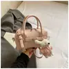 Moda Transfronteriza Nuevo Estilo Bolso Boston con un Toque de Lujo, Bolso de Hombro Cruzado para Viajes Diarios de Nicho, Bolso de Mano de Cuero Granulado