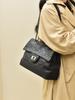 Bolsa Hobo de Couro de Ovelha Tanning Vegetal de Luxo Leve, Bolsa de Ombro Estilo Vintage Chanel, Bolsa Transversal Acolchoada com Corrente de Grande Capacidade