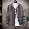 2026 Comércio Exterior Transfronteiriço Outono e Inverno Novo Cardigã de Tricô com Gola Alta para Homem Jaqueta Suéter Estilo Coreano Slim Fit Jaqueta Lisa