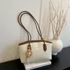 Bolso de Mano Grande Verano Versátil para Mujer 2026 Gran Capacidad Bolso de Viaje Nuevo Bolso Elegante de Hombro Único