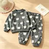 Conjunto de Moletom Estrela para Meninas Primavera/Outono 2026 Estilo Coreano Conjunto de Duas Peças Calça de Manga Longa para Bebê Conjunto Esportivo Casual Infantil