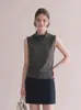 Estilo simple, cuello con volantes, top de punto sin mangas para mujer, nueva colección de principios de otoño 2026, corte ajustado, favorecedor y elegante top 25702