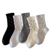 Calcetines de media pantorrilla para mujer, calcetines florales retro de otoño e invierno, calcetines de media pantorrilla para uso casual al aire libre, calcetines apilables sin costuras