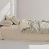 Conjunto de Quatro Peças em Algodão Lavado Listrado Estilo Maillard Luxo Leve Macio e Amigo da Pele Capa de Edredom Lençol de Cor Sólida Cama de Casal Roupa de Cama para Todas as Estações