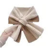 Bufanda pequeña rómbica corta para mujer, bufanda de punto cruzado para otoño e invierno, estilo coreano, a juego con todos los colores, cálida y perezosa para proteger el cuello en invierno.