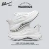 Zapatos de hombre Warrior 2026 nuevos zapatos de primavera y otoño que aumentan la altura zapatos deportivos casuales para hombre zapatos individuales versátiles zapatos para correr B