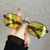 Nuevas Gafas de Sol de Montura Metálica Anti-UV de Montura Grande Tono Agitado Gafas Expresivas Gafas para Conducir Gafas de Sol de Montura Completa