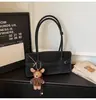Bolso Vintage Mate para Mujer 2025 Nuevo Invierno Moda Nicho Versátil Bolso de Axila con un Toque de Lujo para Viajar Bolso de Hombro