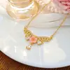 Accesorios de Collar Hueco con Forma de Corazón Chapado en Cobre Dorado de Venta Caliente Transfronteriza para Mujeres, Popular Collar de Acero de Titanio con Circonita Microincrustada de Moda para Mujeres