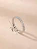 Novo Estilo Zircônia Brilhante Diamante Diamante Ultrafino Aço Titânio Ouro 18K Meio Círculo Diamante Aço Titânio Anel Feminino Nicho Anel de Dedo