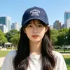 Boné de Baseball com Bordado de Letras Grandes para Mulheres, Estilo Coreano Versátil Casual com Proteção Solar Que Faz o Rosto Parecer Menor