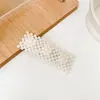 Presilha de cabelo de pérola estilo coreano para meninas, simples e estilosa, alto valor estético, adequada para uso diário, presilha lateral para franja e cabelos soltos, acessório de cabelo de presilha lateral de uma linha
