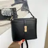 Bolso de hombro minimalista estilo coreano para mujer, nuevo bolso cruzado versátil de moda 2026, bolso de mano pequeño de nicho de alta calidad para mujer