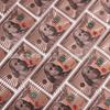 Naipes de oro rosa con purpurina fina esmerilada, tarjetas de entretenimiento, venta al por mayor, tarjetas de juego de mesa de PVC creativas sin deformación.