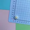 Acessórios de resina diy flor de cinco pétalas arredondada superfície brilhante simples fresco elegante pequena flor brincos de tarraxa acessórios para cabelo acessórios