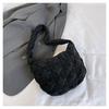 Bolsa Nuvem Plissada da Moda, Pequena Bolsa de Mão Versátil e Fashion para Mulheres, Nova Bolsa de Ombro Estilo Bolinho Doce de Nicho para o Dia a Dia 2026