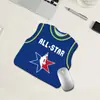 Los fabricantes venden jerseys, suéteres, alfombrillas de ratón con formas especiales, alfombrillas de ratón para estaciones de trabajo de oficina para hombres y mujeres, que se pueden personalizar