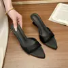 Sandalias Cuña Punta Fina Pantuflas de Mujer 2026 Nuevas Sandalias de Verano Sandalias de Una Correa Zapatos de Mujer Sandalias de Diseño de Nicho