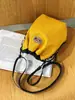 Bolso Cruzado Transfronterizo Estilo Nuevo Estilo Hong Kong con Cordón Diseño a Cuadros, Bolso Ligero, Bolso de Teléfono de Verano Dopamina Colorido