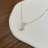 Collar de línea geométrica diseño de nicho femenino sentido de diseño coreano simple colgante de cruz cadena de clavícula estilo ins todo partido temperamento