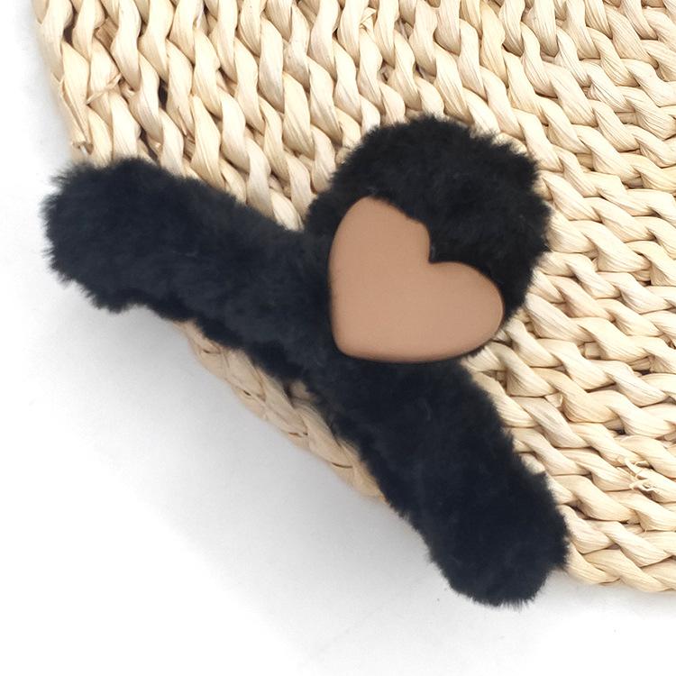 爱心黑色抓夹12